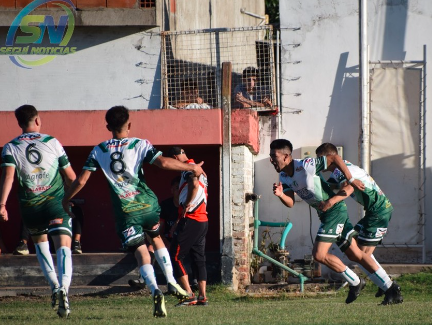Cerrito ganó la final de ida